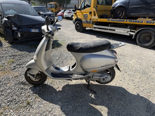 Piaggio vespa et2 et4 - piaggio,
